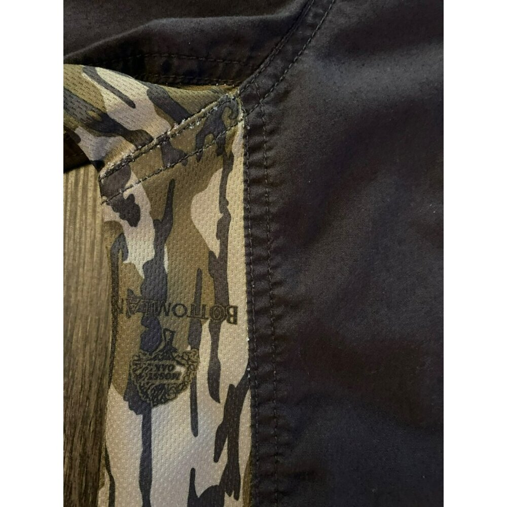 Rustic Ridge Mossy Oak Bottomland Button Down Shirt - Picture 6 of 6